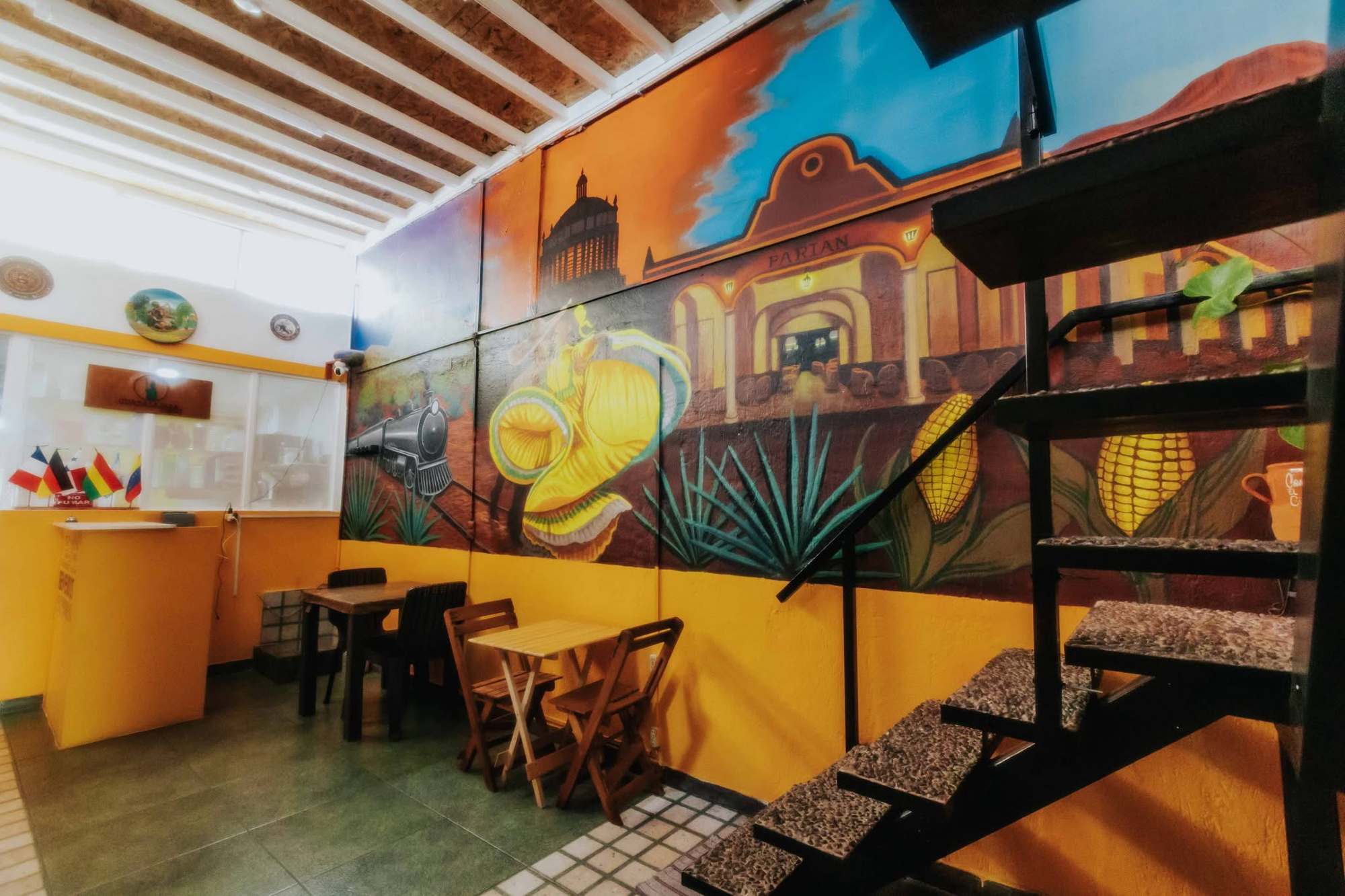 Mural interior de Hostal Guadalajara